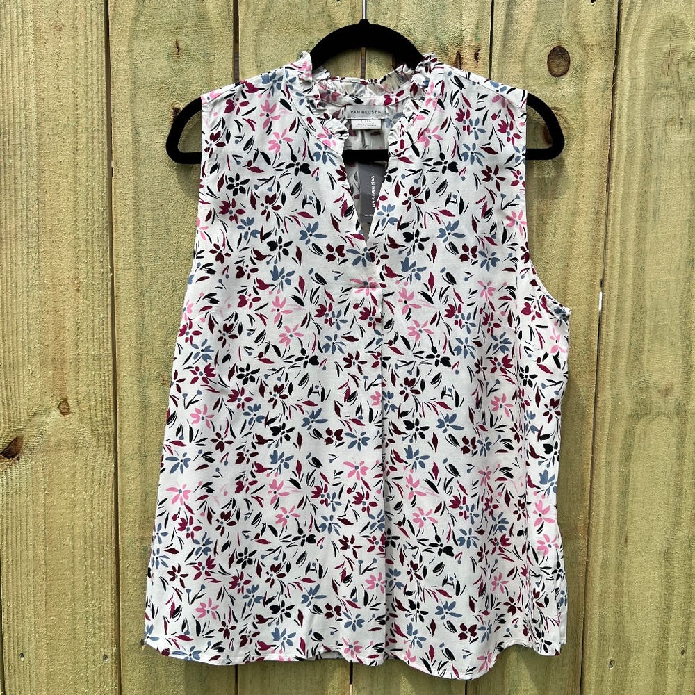 NWT! VAN HEUSEN Sleeveless Dressy FloralTop!  SZ L